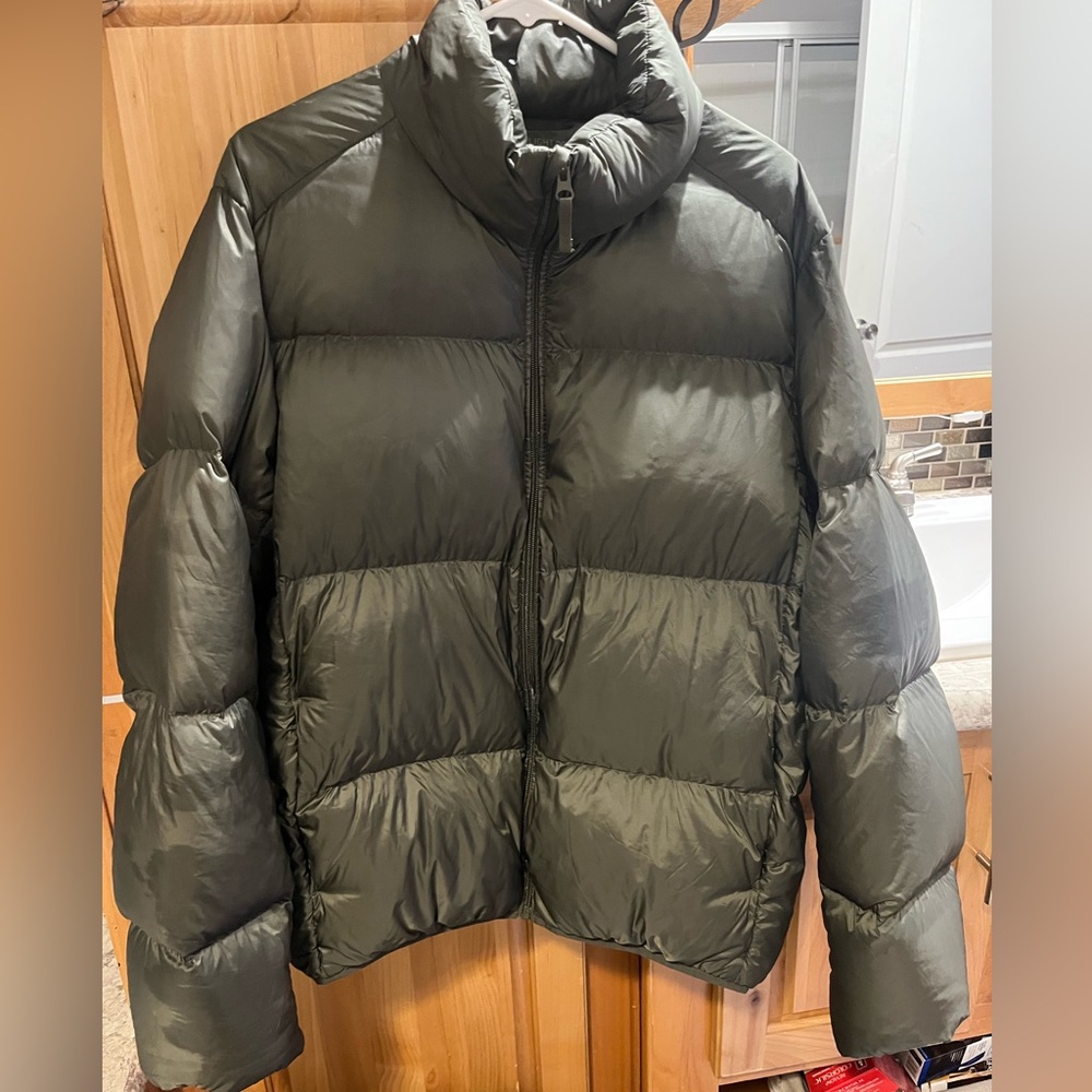 Ultra light down jacket